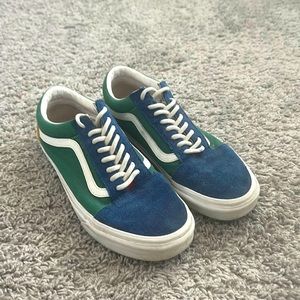 OLD SKOOL VANS YACHT CLUB SHOE